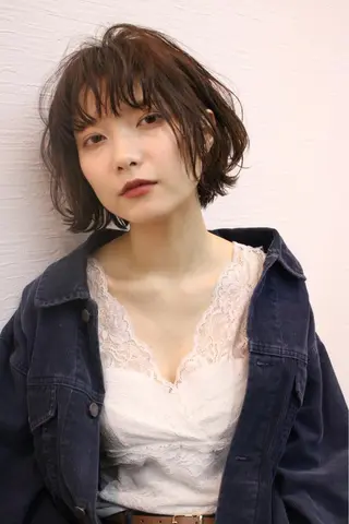 ショート カラー 萌花　moeka /韓国/レイヤーのヘアスタイル