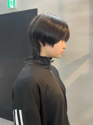 ショート 柏 ウルフ/レイヤー 田中佐和🐺のヘアスタイル