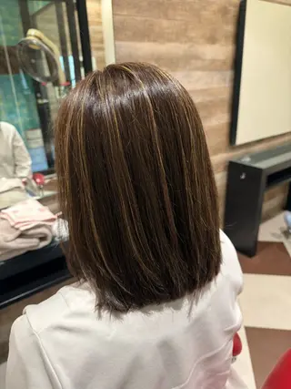 ミディアム ボーイッシュ美容師 板倉　彩のヘアスタイル