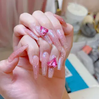 ネイル ミン ゴテゴテネイルのネイルデザイン