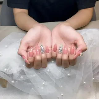 ネイル NiNa ビューティーサロン所属・Ni Naのネイルデザイン