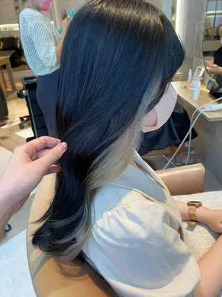 ロング レイヤー/ブリなしW 美玖のヘアスタイル