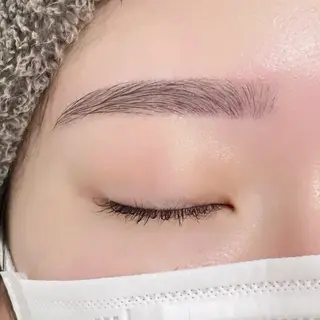 アイブロウ 坂田 りおのマツエク・マツパデザイン