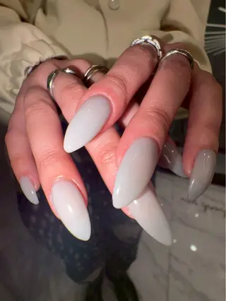 ネイル レイヤー／マツエク 💋𝑨𝑵𝑵𝑨のヘアスタイル