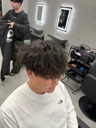 ショート カラー パーマ メンズ メンズ特化 👑YUTAのヘアスタイル