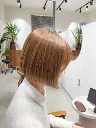 ショート ボブ/レイヤー /河内温太のヘアスタイル