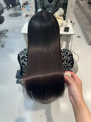 ロング 山崎結菜 🫧透明感カラーのヘアスタイル