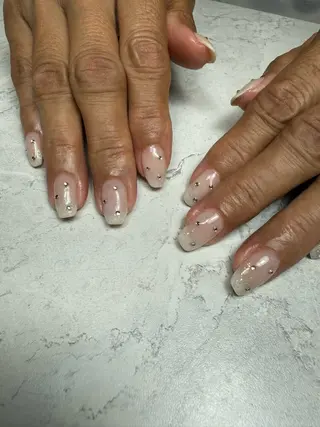 ネイル nail salon 〜Miari〜所属・吉澤 梓のネイルデザイン