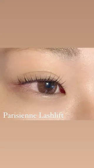 マツエク・マツパ まつ毛パーマ専門 茉里のヘアスタイル