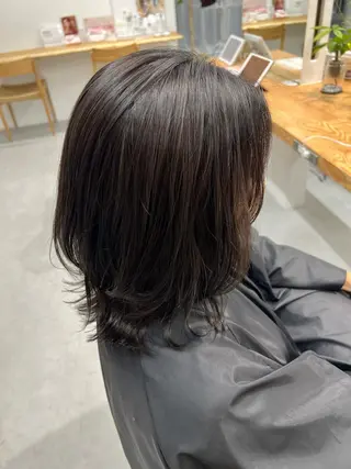 ショート カラー Oasisgarden所属・レイヤー/ブリーチ MOMOのヘアスタイル