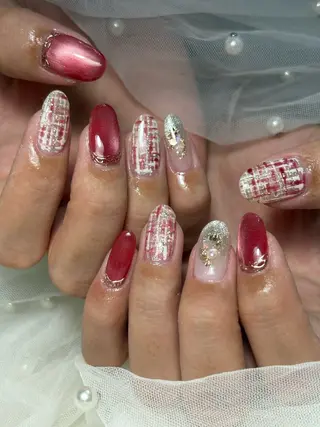 ネイル ✴︎ Delightのネイルデザイン