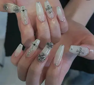 ネイル ネイリスト シンのネイルデザイン