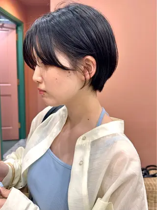 ショート Saki 🍋透明感 カラー/レイヤーのヘアスタイル