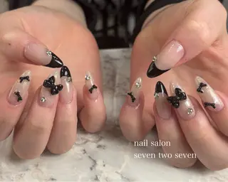 ネイル 727 nailのネイルデザイン