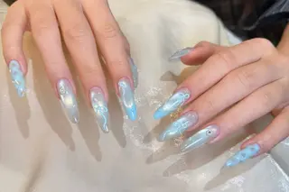 ネイル 小島 阿佑美のネイルデザイン