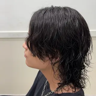 ミディアム パーマ メンズ クセを最大限に活かす メンズパーマ奈良大祐のヘアスタイル