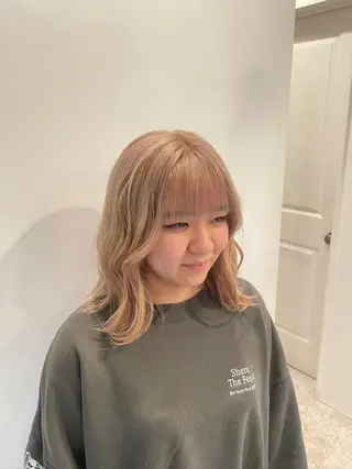セミロング カラー ヘアアレンジ 増田 ルナのヘアスタイル