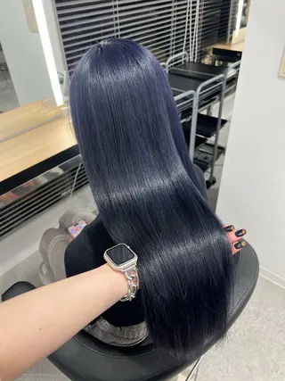 ロング カラー 暗髪🩶ラベンダー/ ブルー/ユウナ🤍のヘアスタイル