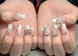 ネイル 小林 あゆみのネイルデザイン