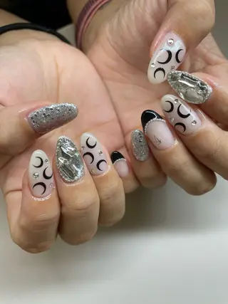 ネイル Hisaka Mikiのネイルデザイン