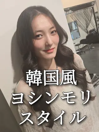 ロング LEE HANAのヘアスタイル