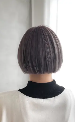 ショート カラー 幡野 葵のヘアスタイル
