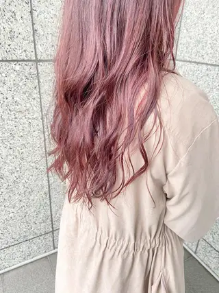 ロング ハイトーン/ベージュ 指名No.1荒木涼太のヘアスタイル