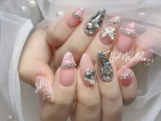 ミディアム cici nailのネイルデザイン