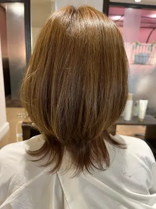 ミディアム 永瀬 恵のヘアスタイル