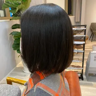 ミディアム 透明感カラー✨ 酸性ストレート特化のヘアスタイル