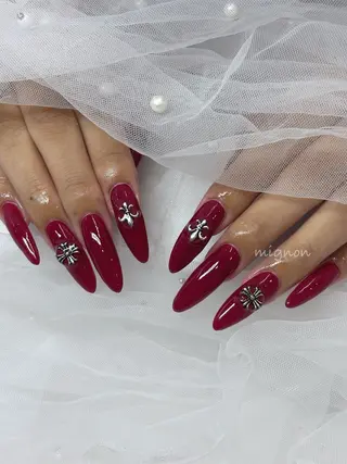 ネイル Mignon所属・mignon maiのネイルデザイン