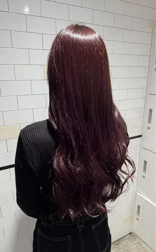 ロング カワタ リュウセイのヘアスタイル