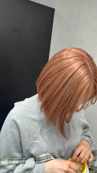 カラー ルシ🌈/ハイトーン デザインカラー/町田のヘアスタイル