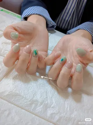 ネイル E·U·B ネイル所属・横浜市中区曙町 E·U·Bネイルのネイルデザイン