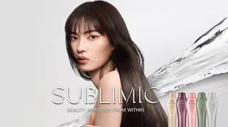 ショート カラー 穐山 翔のヘアスタイル