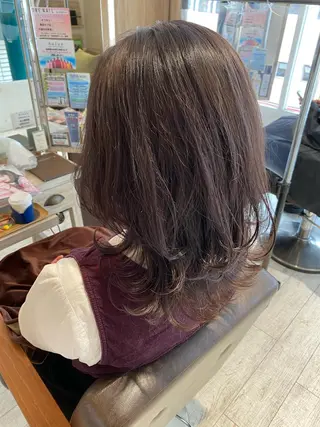 ミディアム カラー SALOWIN調布店所属・ツヤ髪師 kichiのヘアスタイル