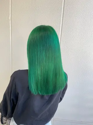 ロング カラー ヘアアレンジ 艶髪✨寒色カラー✨ 翁長孝輔のヘアスタイル