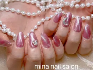 ネイル 🎀まゆ 🪽🐾のネイルデザイン