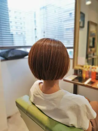 ショート ✨ハイトーン✨ダブル カラー✨シバサキのヘアスタイル