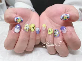 カラー ネイル 芦辺 香奈のネイルデザイン