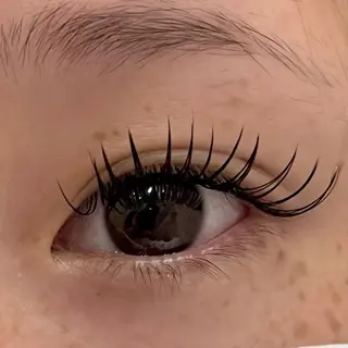 マツエク・マツパ nail&eye Lily  吹田・千里丘店所属・【Lily千里丘店】 ウメザキのマツエク・マツパデザイン