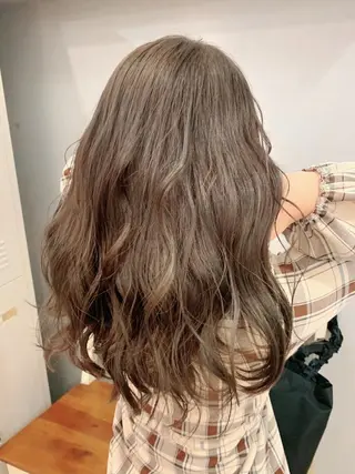 ロング カラー パーマ ヘアアレンジ メンズ キッズ ネイル マツエク・マツパ 新宿駅近♡友達とOK 🦋W -ワット -のヘアスタイル