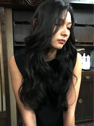 ロング カラー ヘアアレンジ toshima akariのヘアスタイル