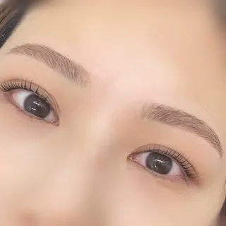 アイブロウ chipieee Mariのマツエク・マツパデザイン