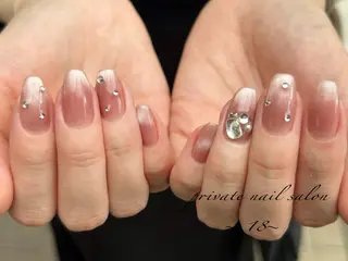 ネイル private nail salon〜.18〜所属・.18 〜のネイルデザイン