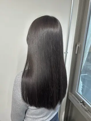 ロング カラー ベージュ/ダブルカラ ー/新潟駅/青柳萌果のヘアスタイル