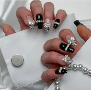 ネイル Lyna 池袋のネイルデザイン