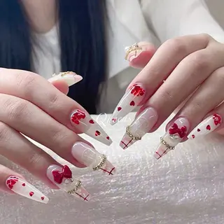 ネイル Queens 榊 まおのネイルデザイン