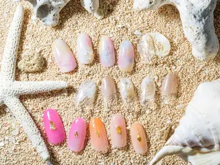 ネイル 渡邊 亜貴のネイルデザイン