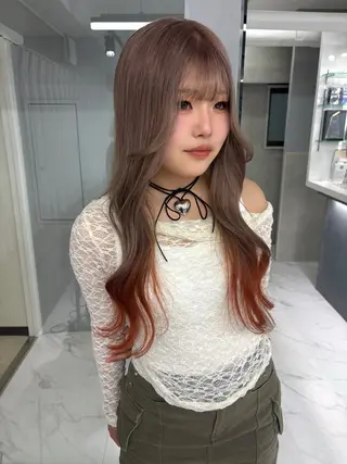 ロング Miyu🎀レイヤー ／透明感カラー🪽のヘアスタイル